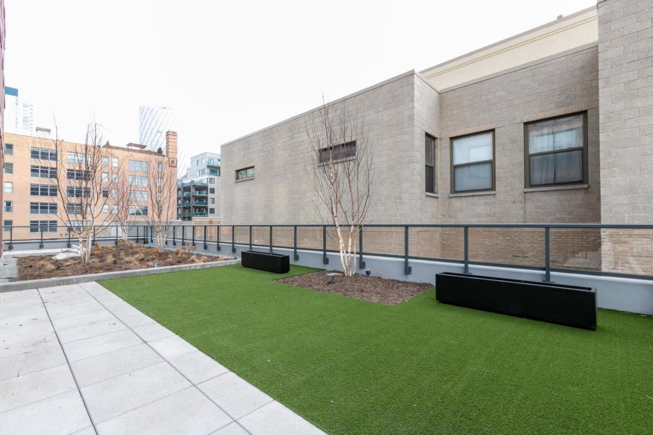 W Loop Studio W Pool Gym Nr Restaurant Row Chi-283 Chicago Luaran gambar